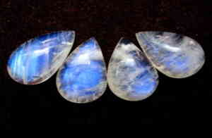 Benefits of Moonstone Info