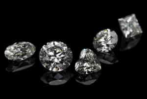 White Sapphire-Safed Pukhraj Gemstone