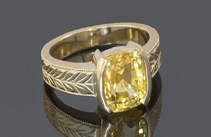 yellow sapphire gemstone