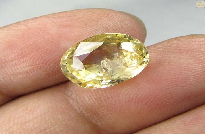 Yellow sapphire for jupiter